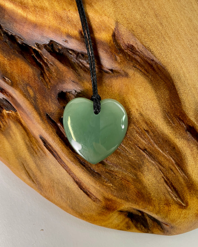 Pounamu pendant online