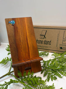 Rimu, phone stand, Romeyn, NZ made, native wood, Fantail House