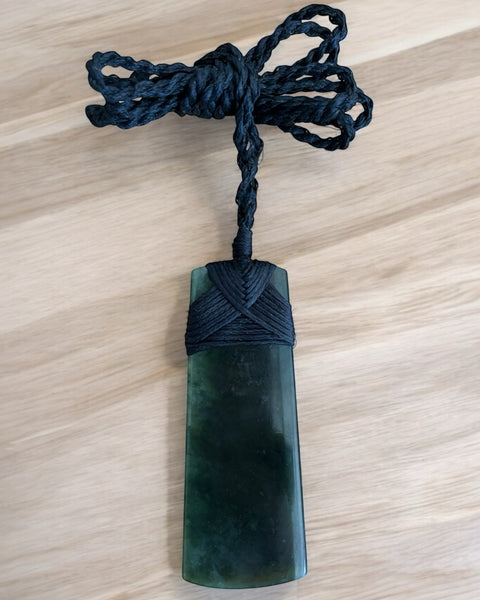 The Fantail House, Kete, NZ Made, Made in New Zealand, Pounamu, Greenstone, Pendant, Carved, Toki