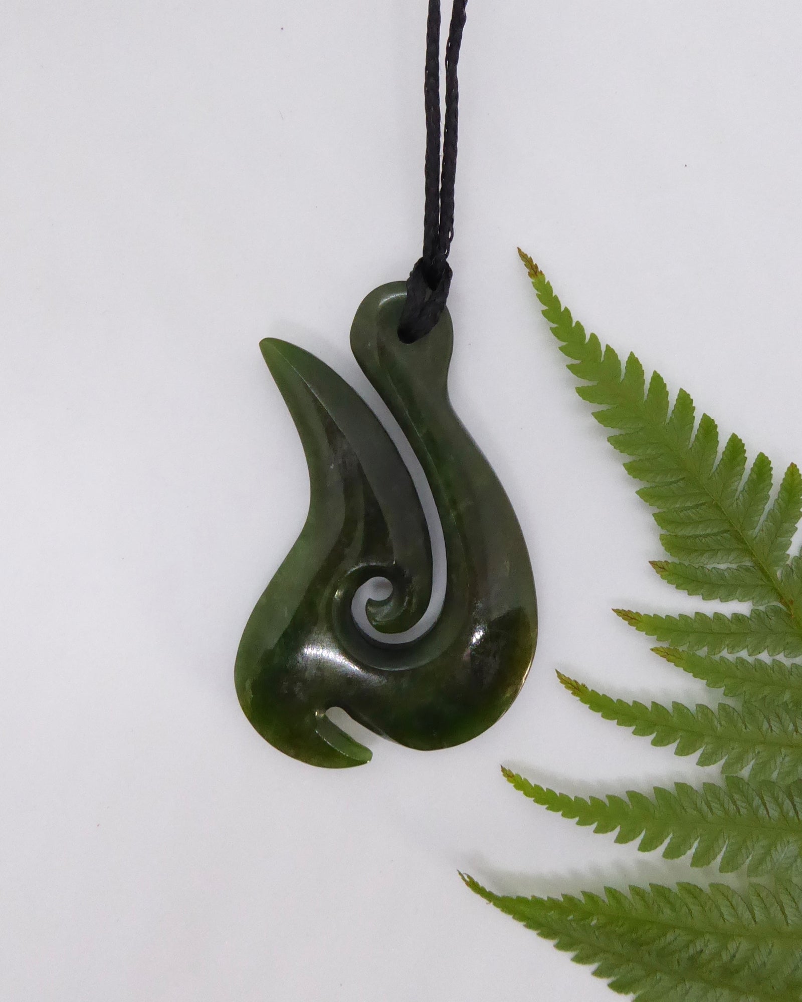 New Zealand Greenstone / Pounamu Fish buy Hook Pendant